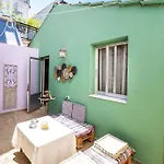 Alifadas 1836 Apartment
