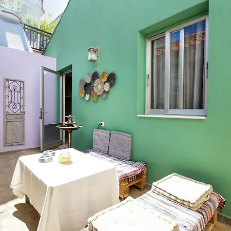 Alifadas 1836 Apartment
